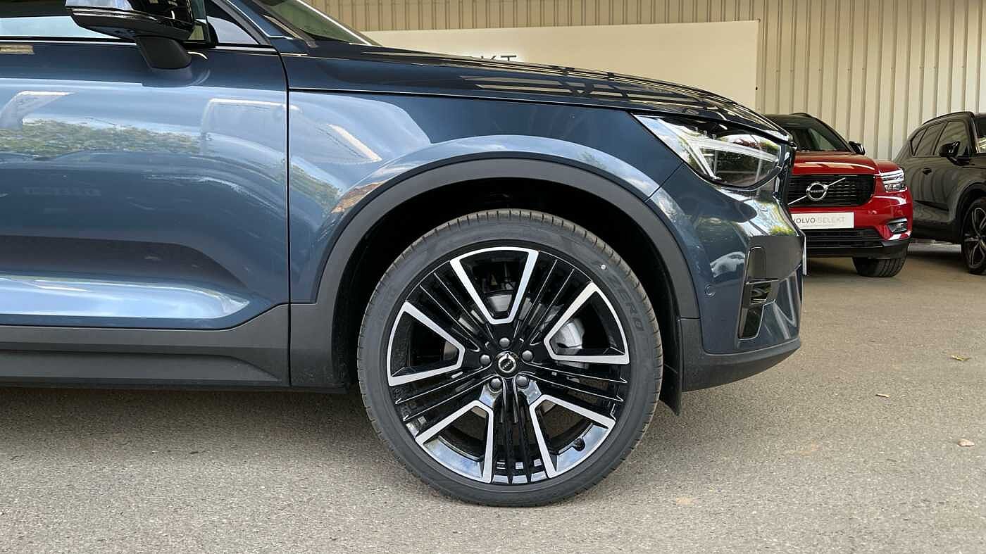Used Volvo XC40 2025 for sale - 76139775: Photo 9