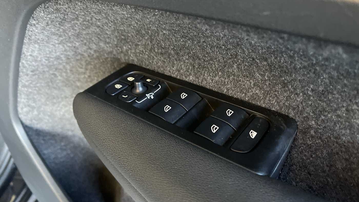 Used Volvo XC40 2021 for sale - 76800500: Photo 19