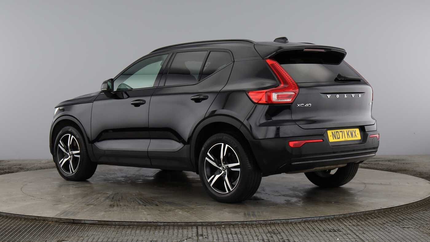 Used Volvo XC40 2021 for sale - 76800500: Photo 2