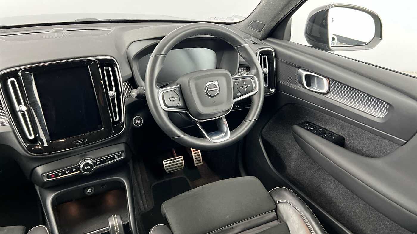 Used Volvo XC40 2021 for sale - 76800500: Photo 8