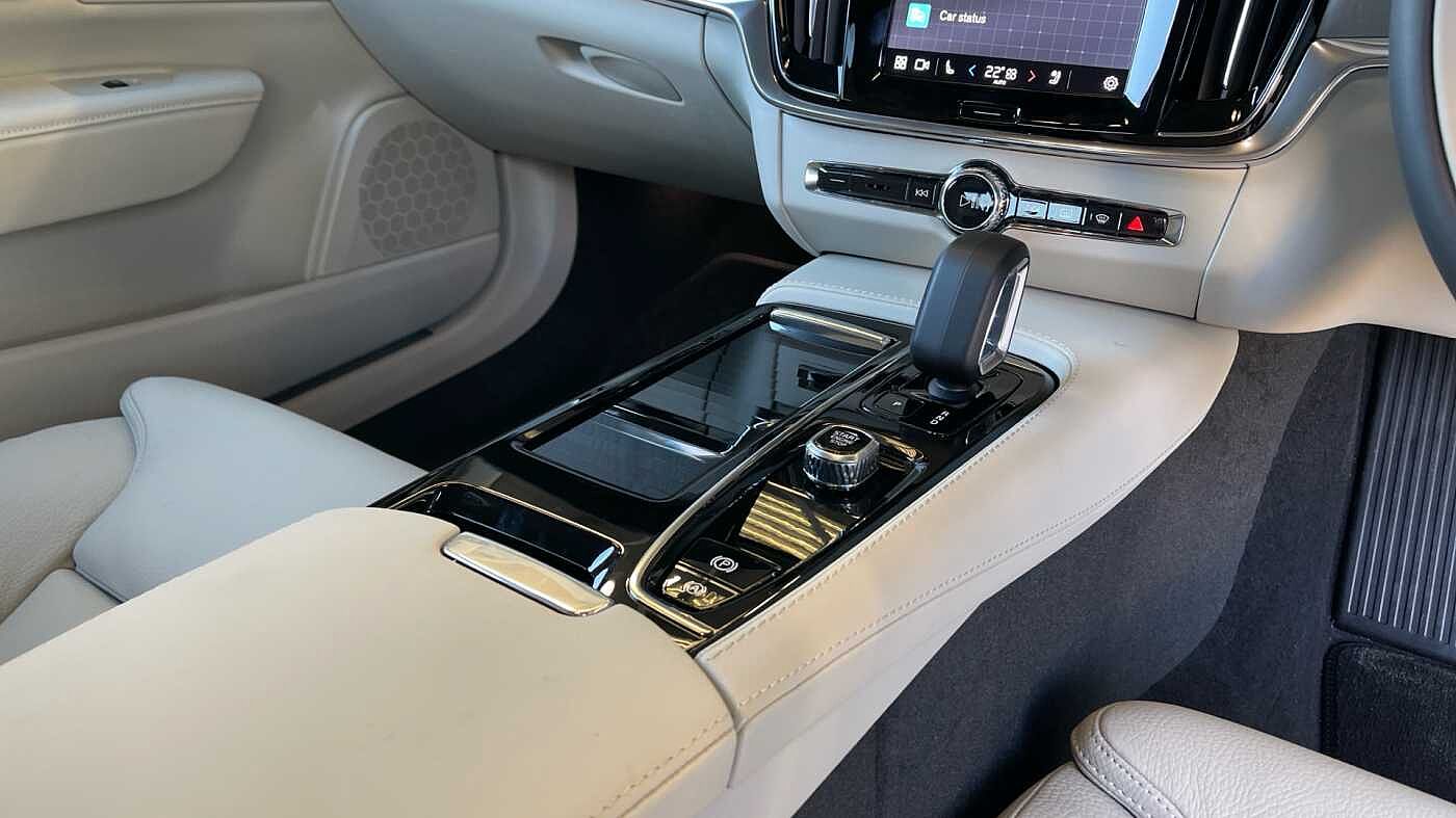 Used Volvo V90 2025 for sale - 76514400: Photo 14