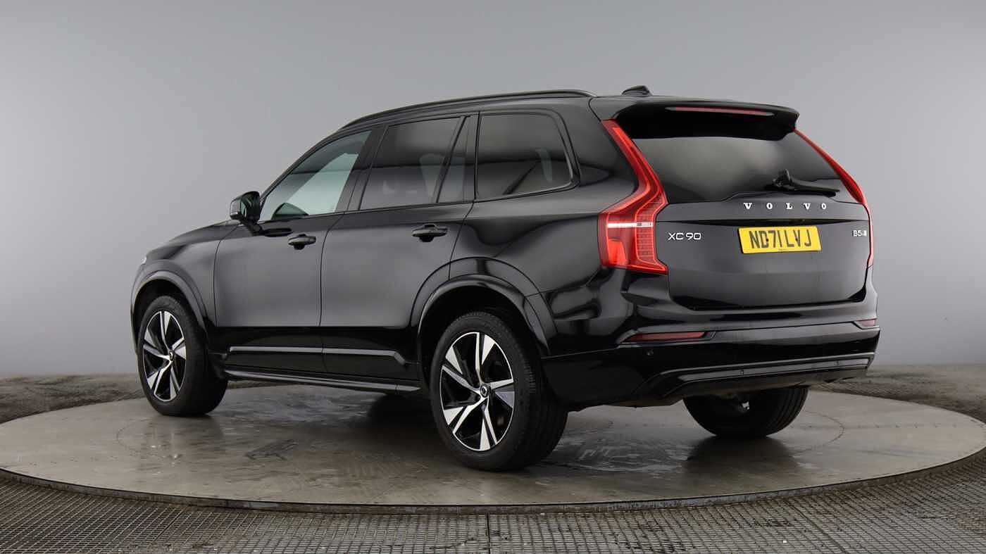 Used Volvo XC90 2021 for sale - 76800481: Photo 2