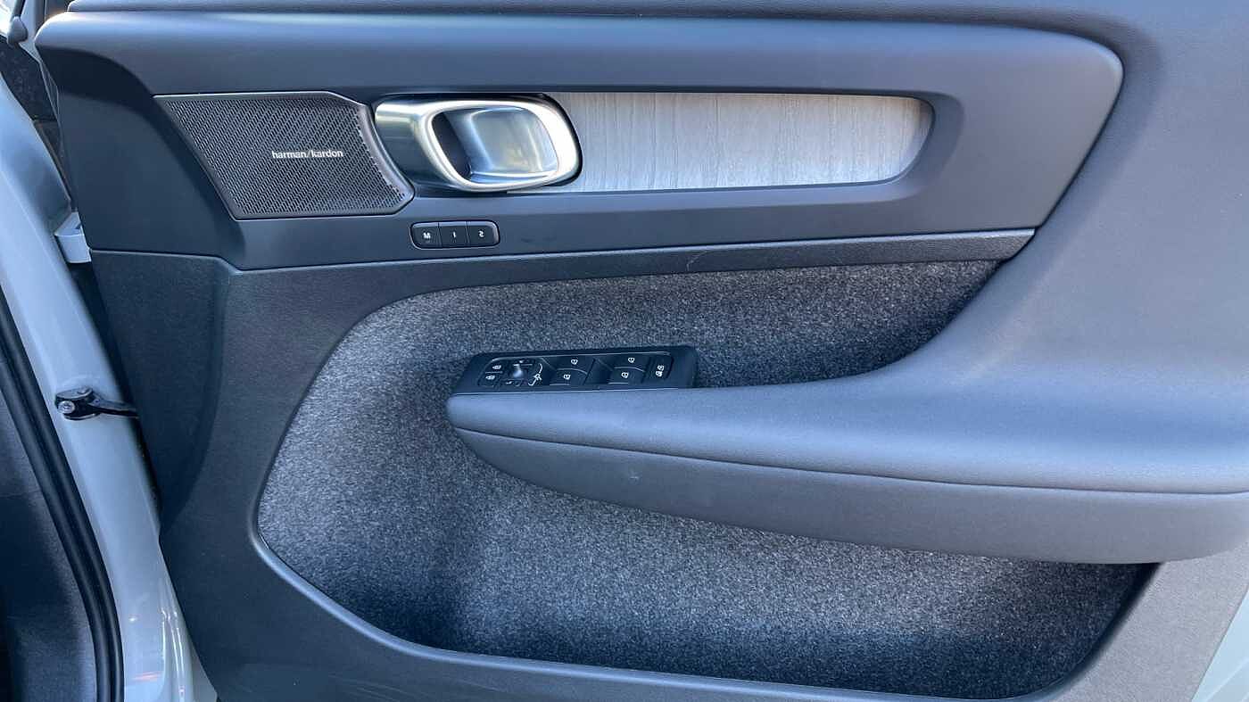 Used Volvo XC40 2024 for sale - 76474450: Photo 18