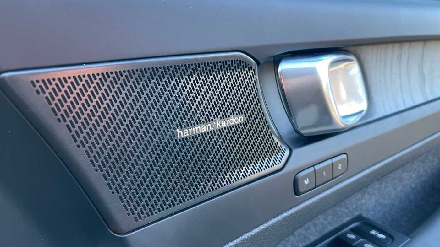 Used Volvo XC40 2024 for sale - 76474450: Photo 26