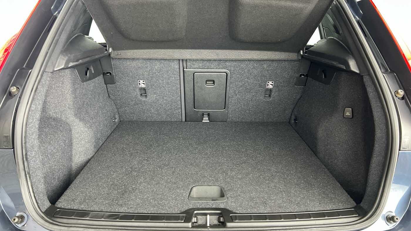 Used Volvo XC40 2021 for sale - 78036246: Photo 5