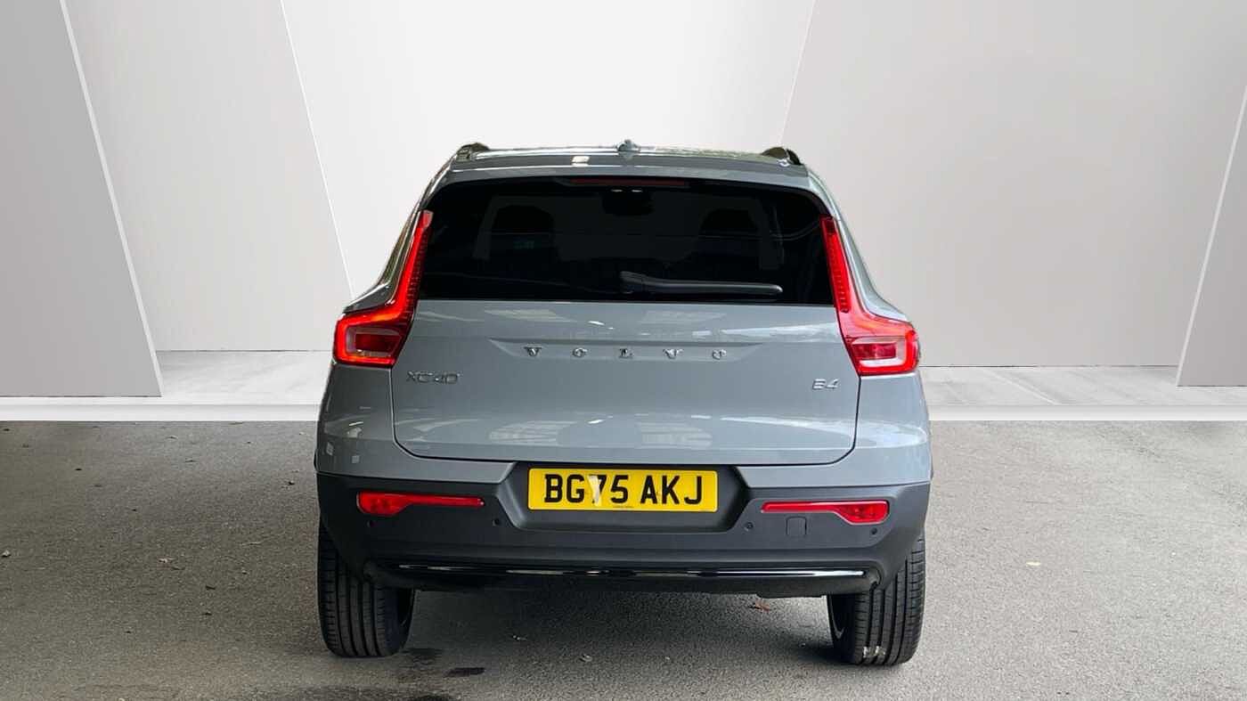 Used Volvo XC40 2025 for sale - 77145330: Photo 7
