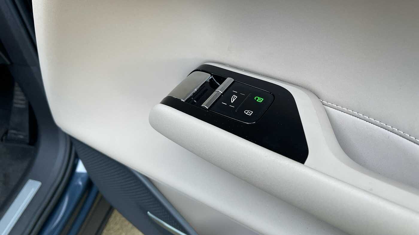 Used Volvo EX90 2025 for sale - 76551831: Photo 24