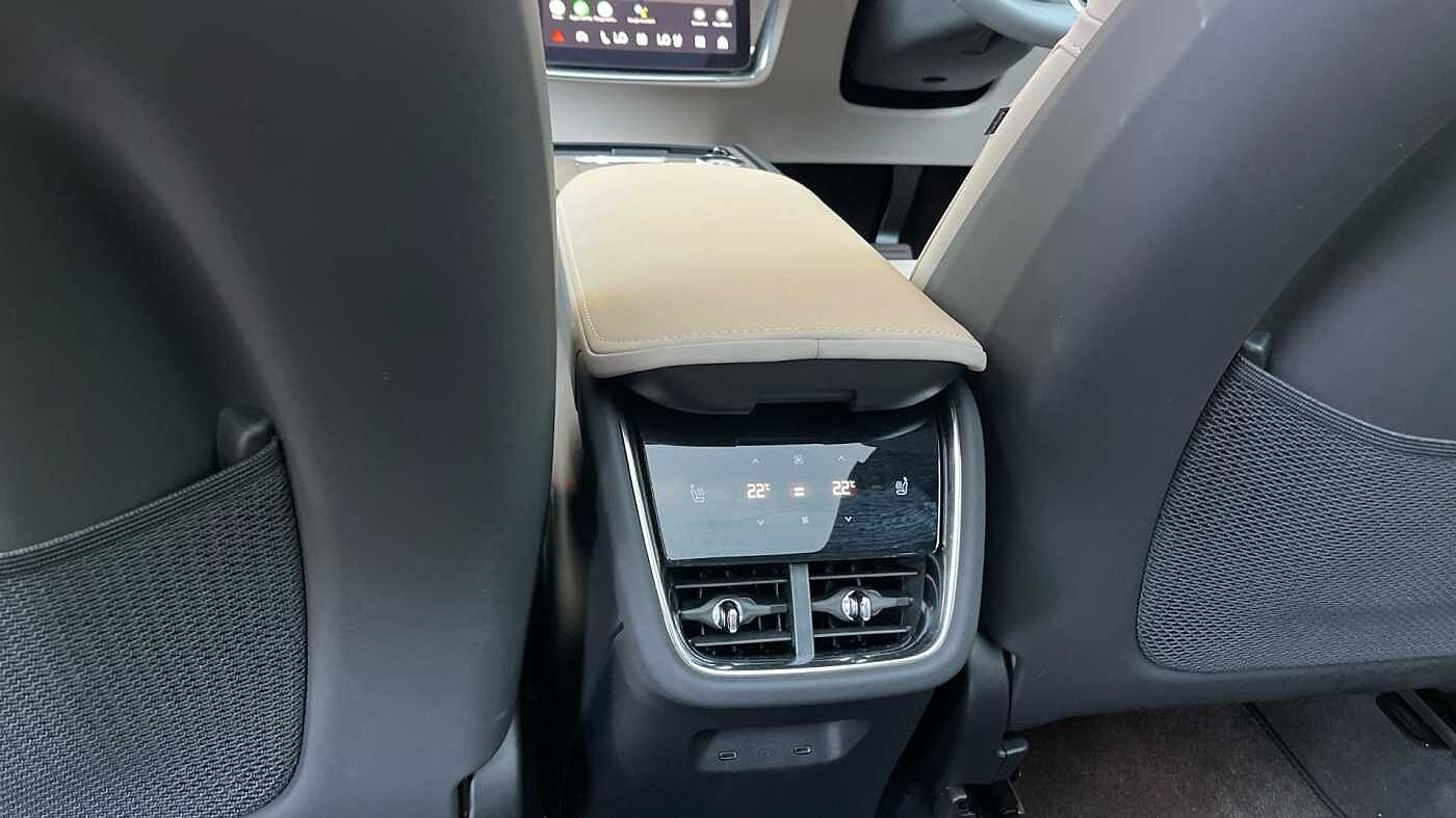 Used Volvo EX90 2025 for sale - 76551831: Photo 30