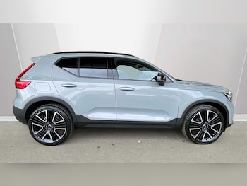 Used Volvo XC40 2025 for sale - 76139810: Photo