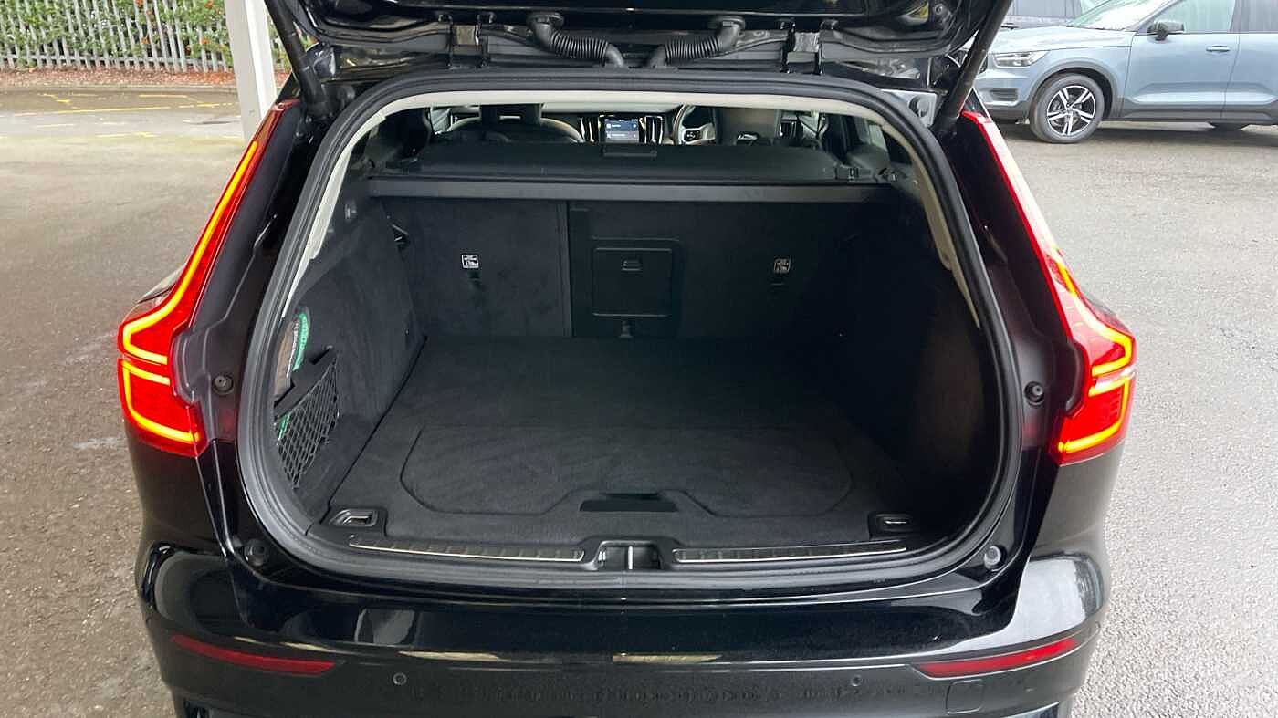 Used Volvo V60 2022 for sale - 77218238: Photo 13