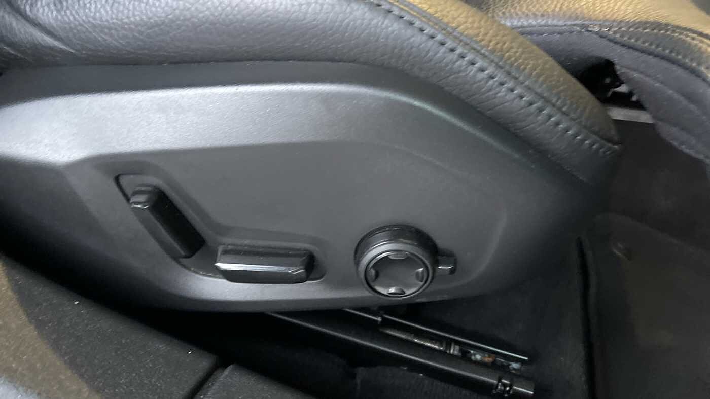 Used Volvo V60 2022 for sale - 77218238: Photo 25