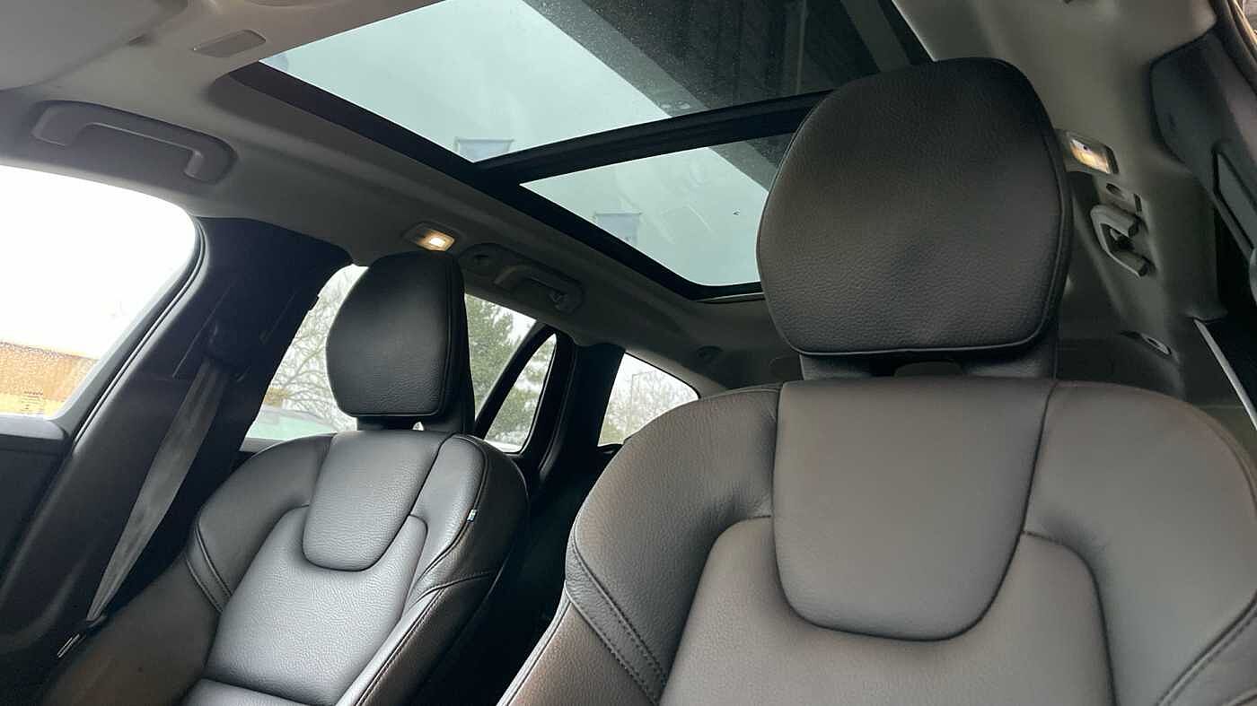 Used Volvo V60 2022 for sale - 77218238: Photo 26