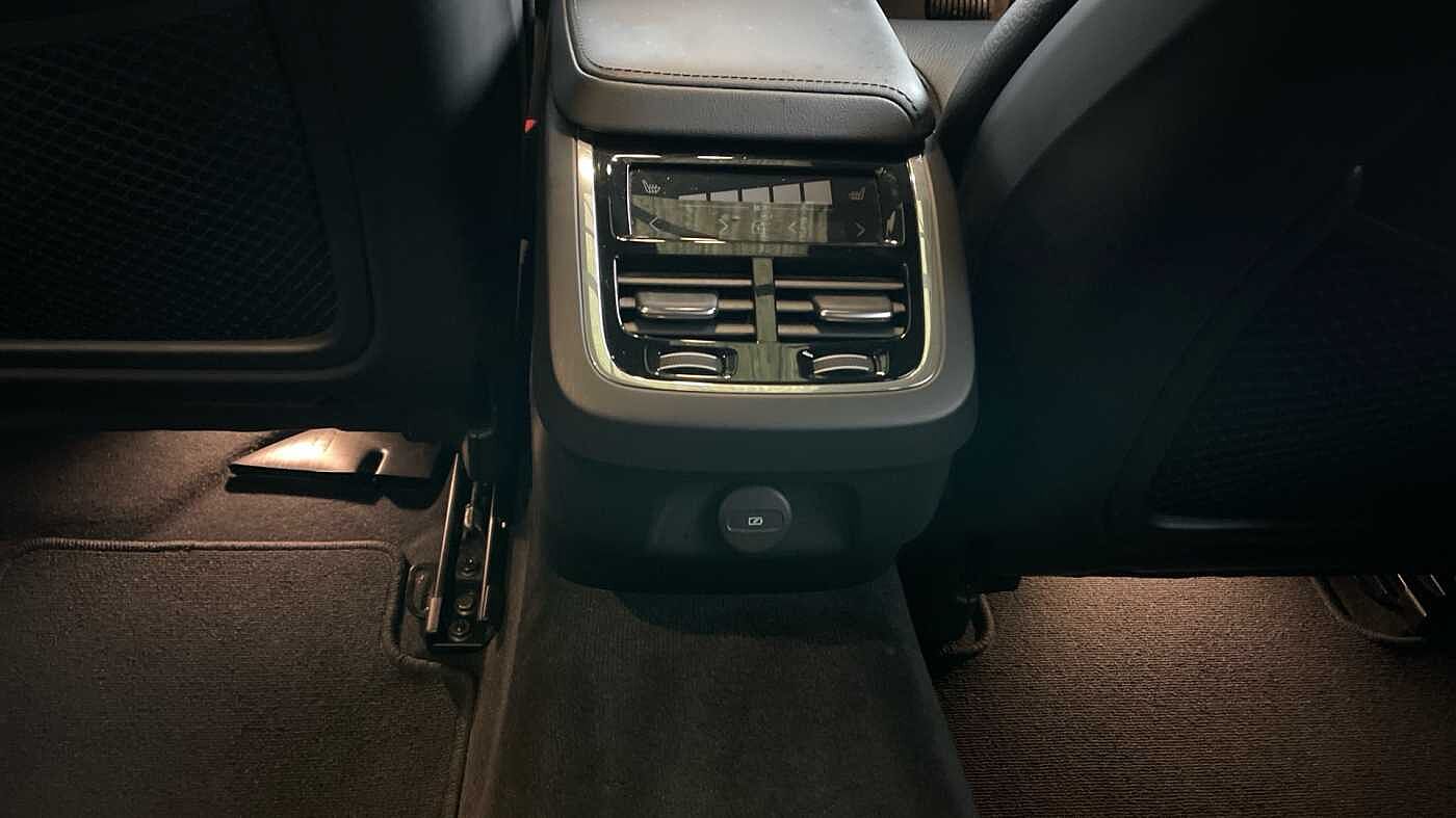 Used Volvo V60 2022 for sale - 77218238: Photo 29