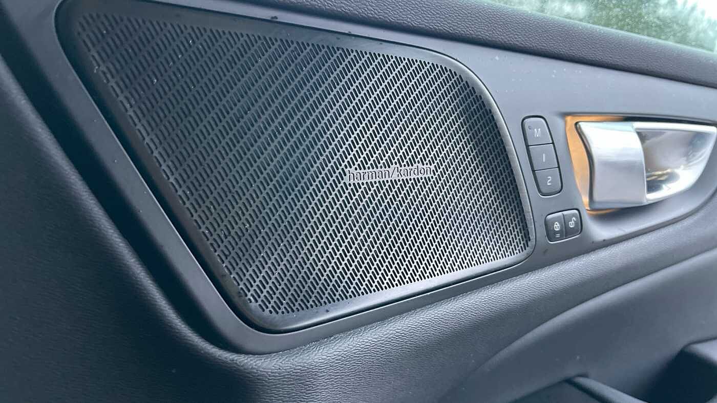 Used Volvo V60 2022 for sale - 77218238: Photo 32