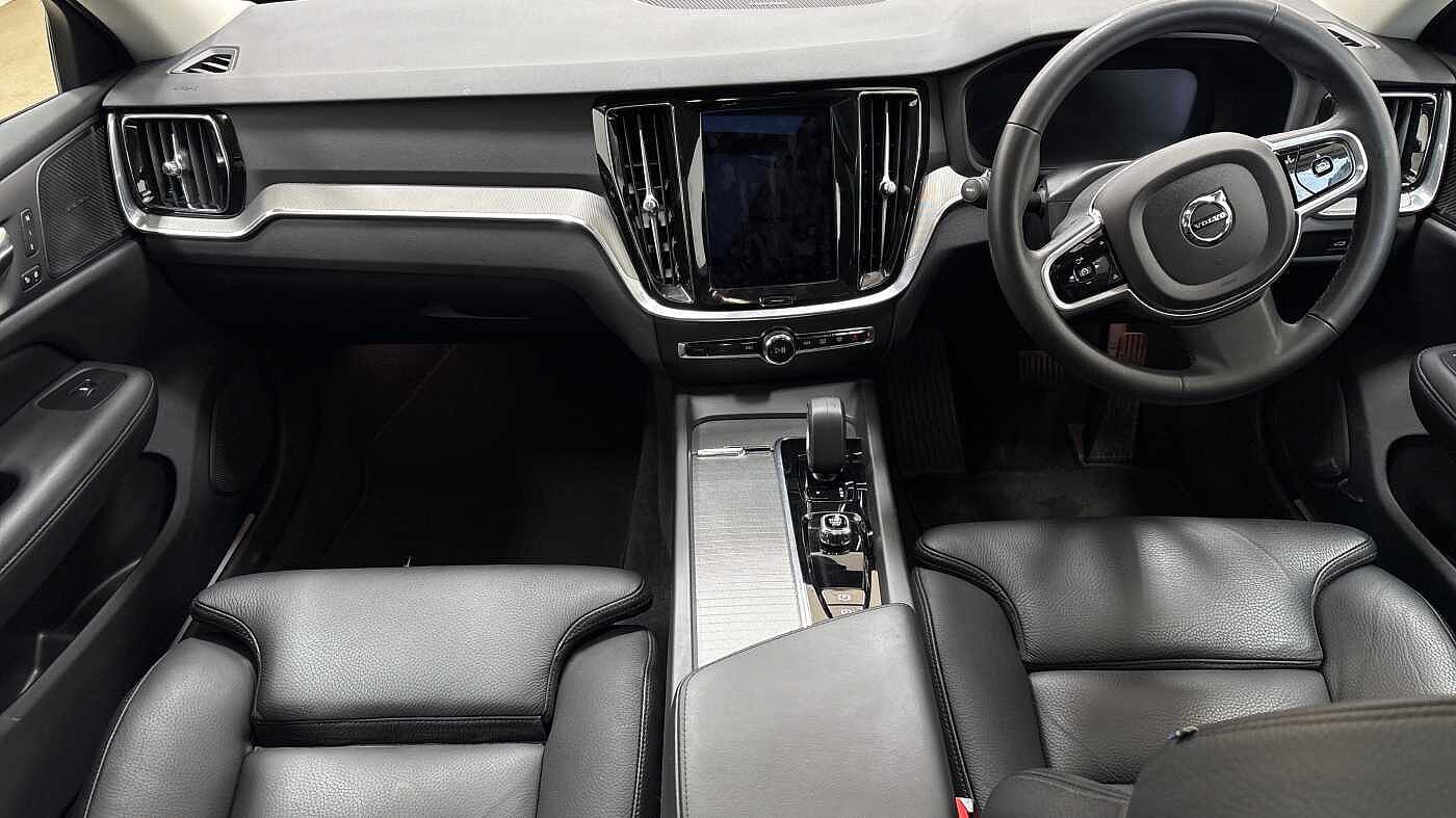 Used Volvo V60 2022 for sale - 77218238: Photo 8