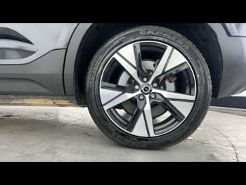 Used Volvo XC40 2021 for sale - 74752524: Photo
