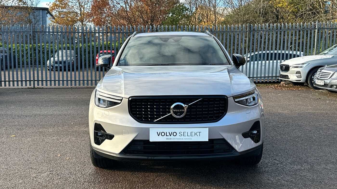 Used Volvo XC40 2023 for sale - 77647517: Photo 11