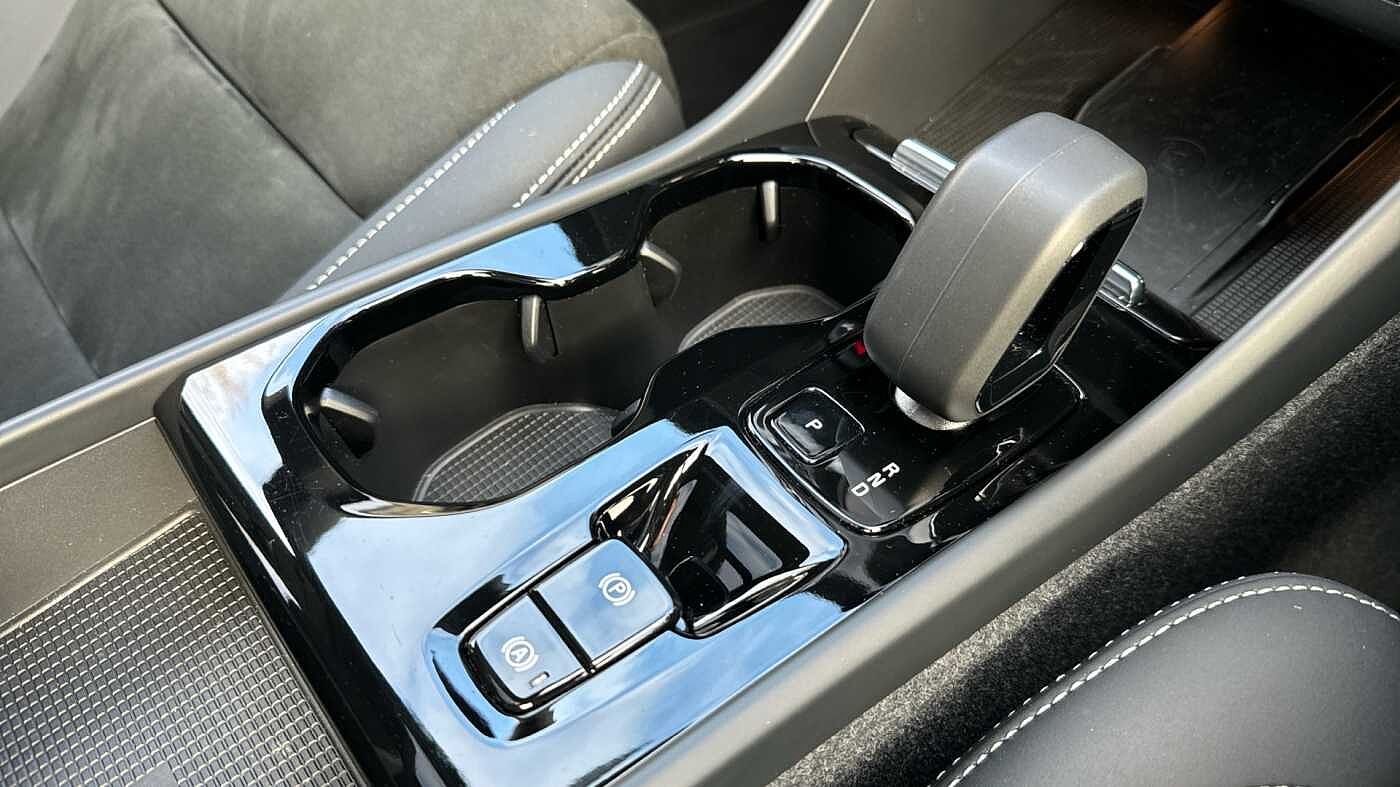 Used Volvo XC40 2023 for sale - 77647517: Photo 13