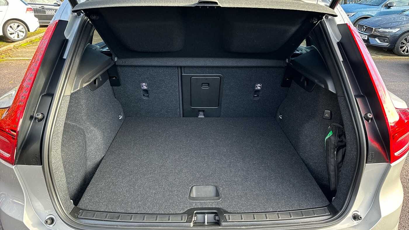 Used Volvo XC40 2023 for sale - 77647517: Photo 16