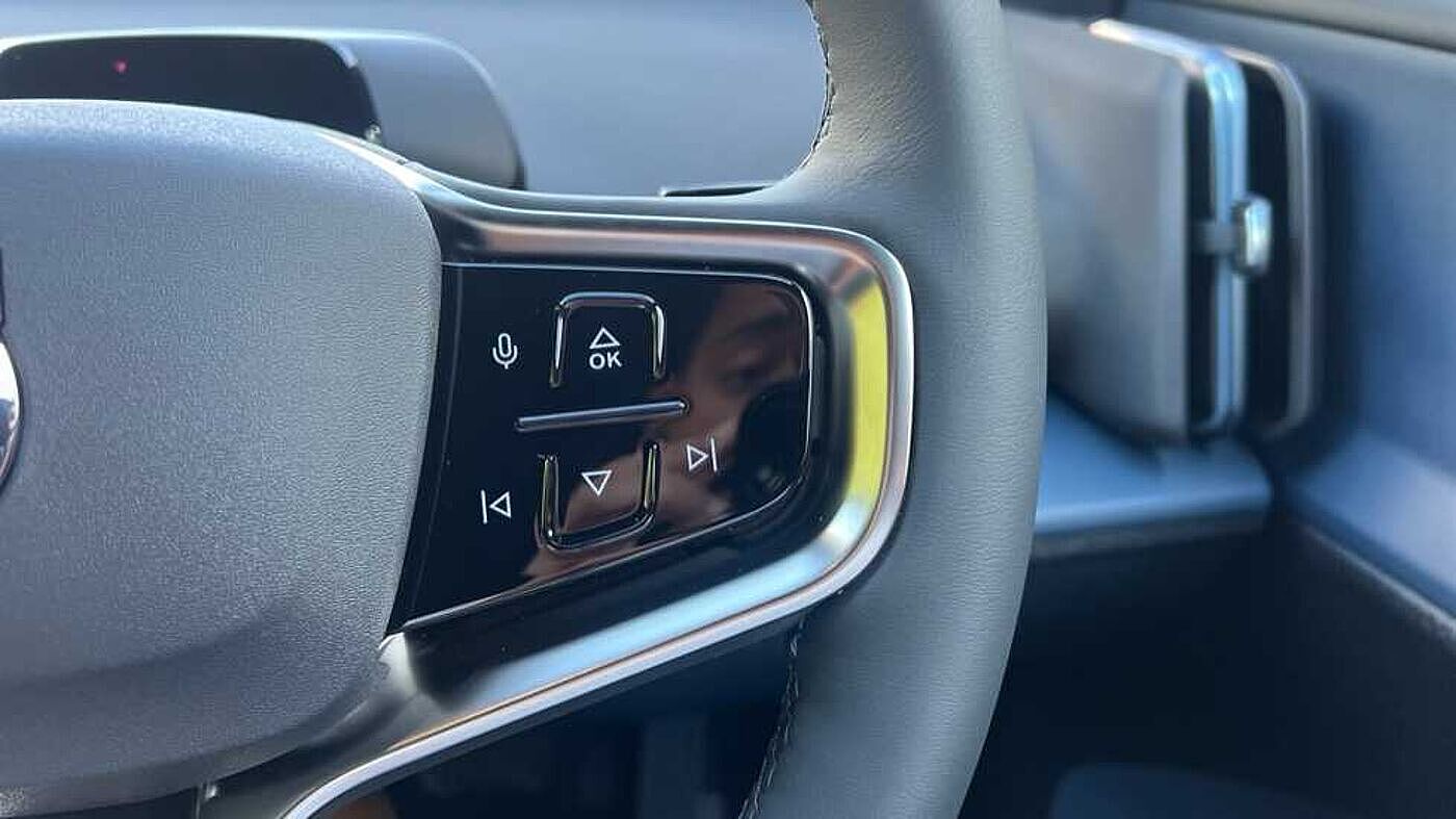 Used Volvo EX30 2025 for sale - 76716747: Photo 12