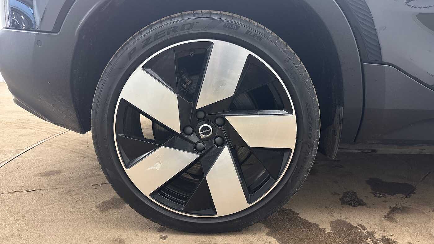 Used Volvo C40 2023 for sale - 78036207: Photo 4