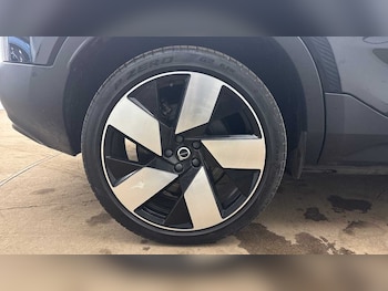 Used Volvo C40 2023 for sale - 78036207: Photo