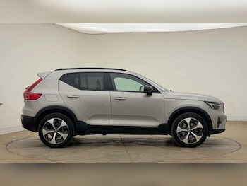 Used Volvo XC40 2023 for sale - 79350270: Photo