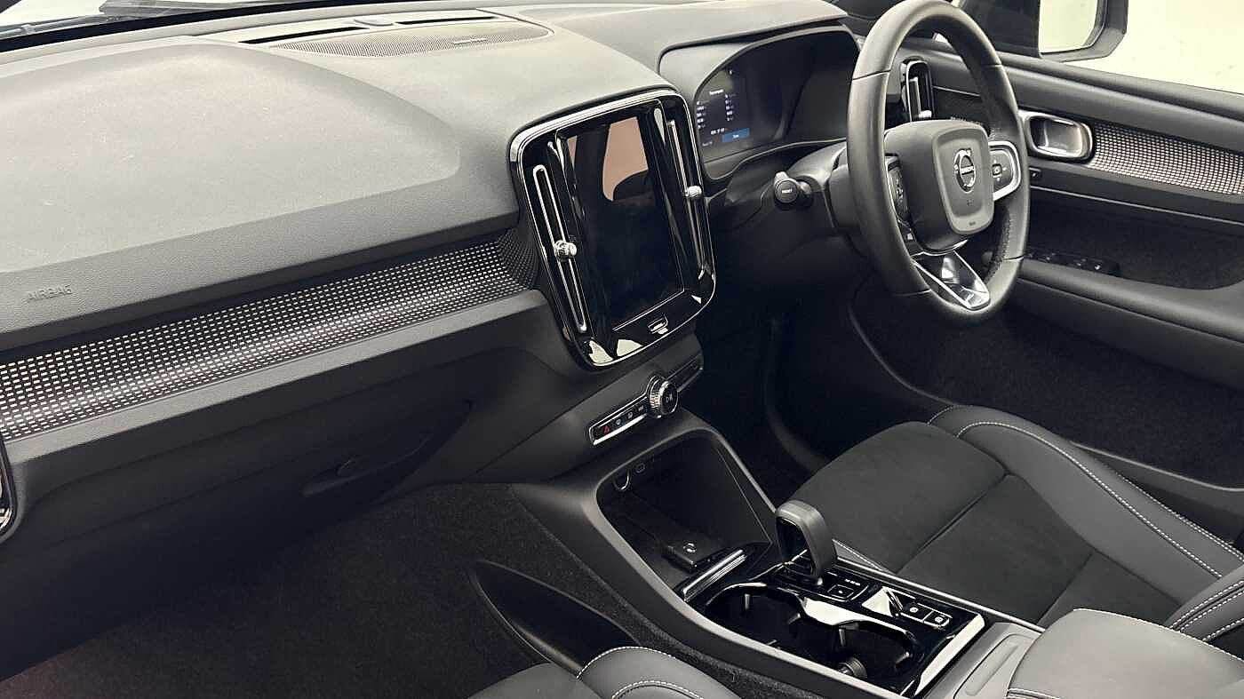 Used Volvo XC40 2023 for sale - 78158248: Photo 6