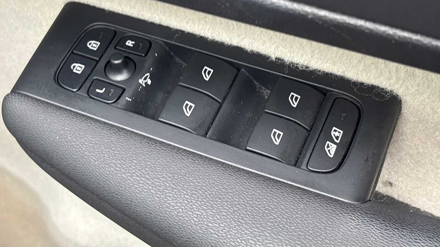 Used Volvo XC40 2022 for sale - 76474552: Photo 24