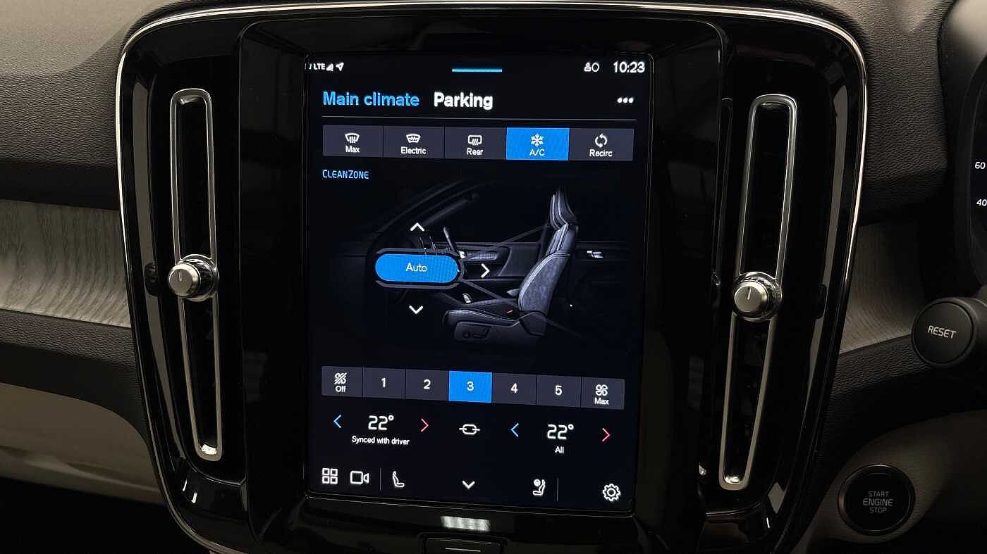 Used Volvo XC40 2022 for sale - 76474552: Photo 38