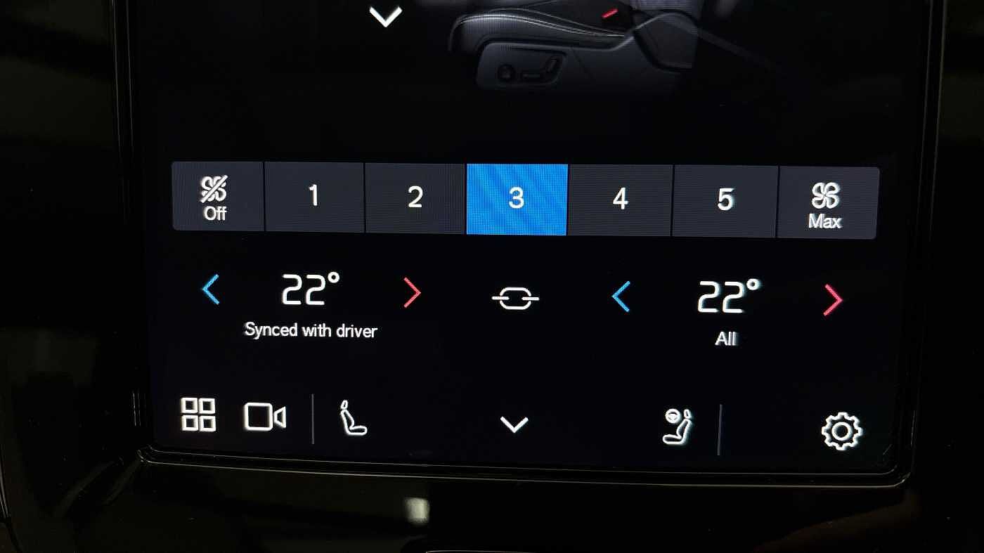 Used Volvo XC40 2022 for sale - 76474552: Photo 39