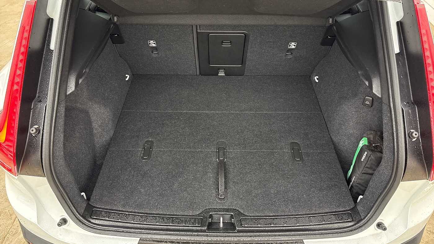 Used Volvo XC40 2022 for sale - 77725084: Photo 5