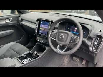 Used Volvo XC40 2023 for sale - 74839228: Photo