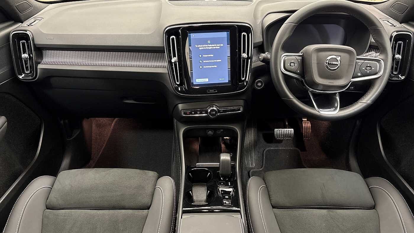 Used Volvo XC40 2024 for sale - 76716743: Photo 10