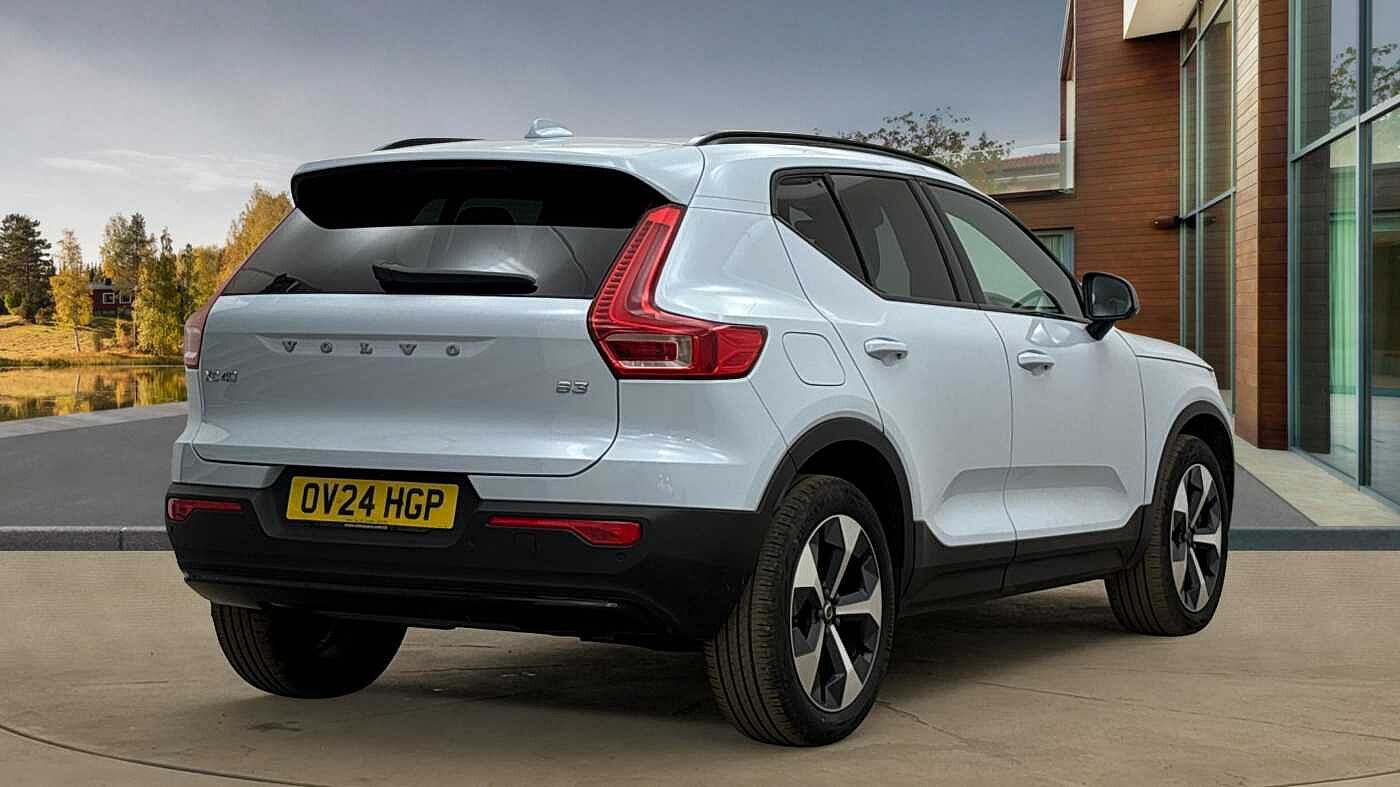 Used Volvo XC40 2024 for sale - 76716743: Photo 3