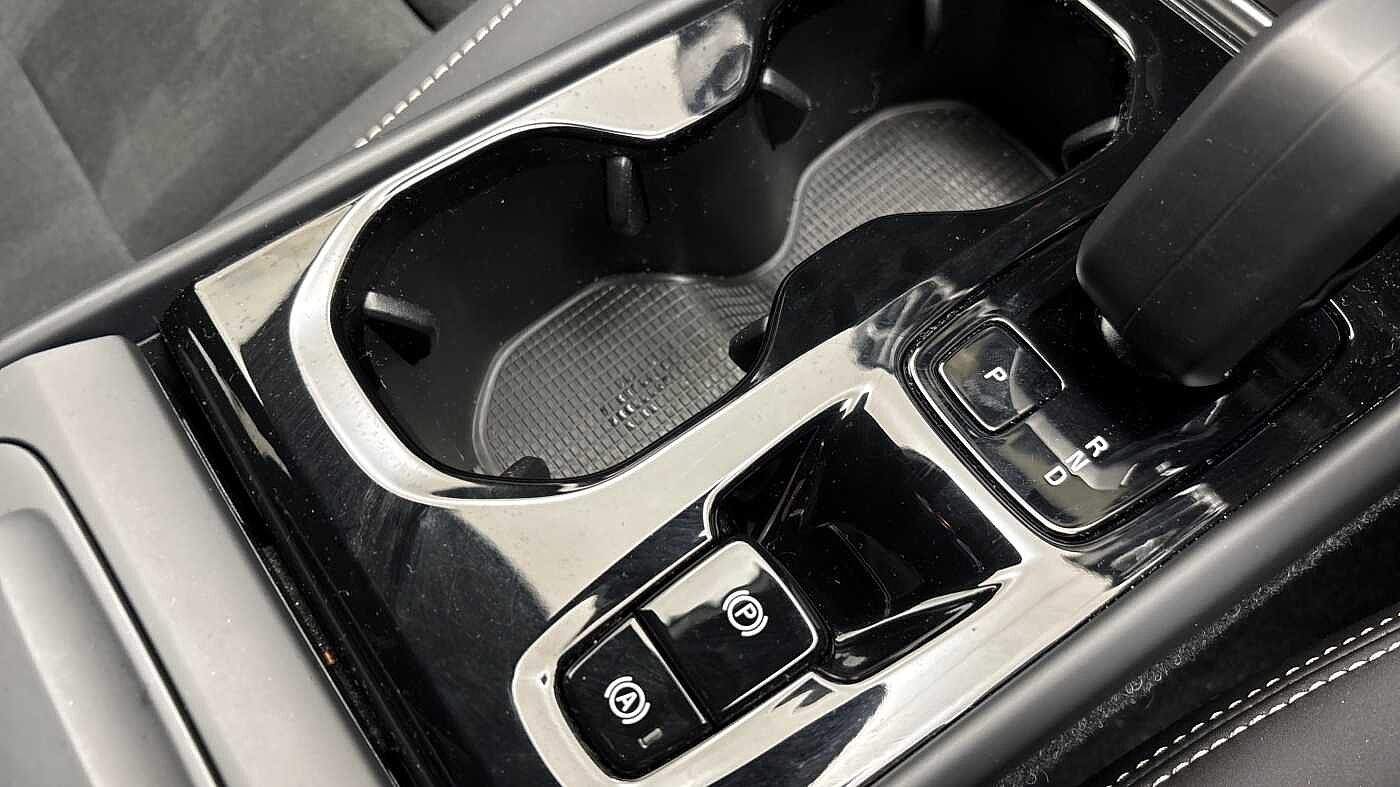 Used Volvo XC40 2024 for sale - 76716743: Photo 32