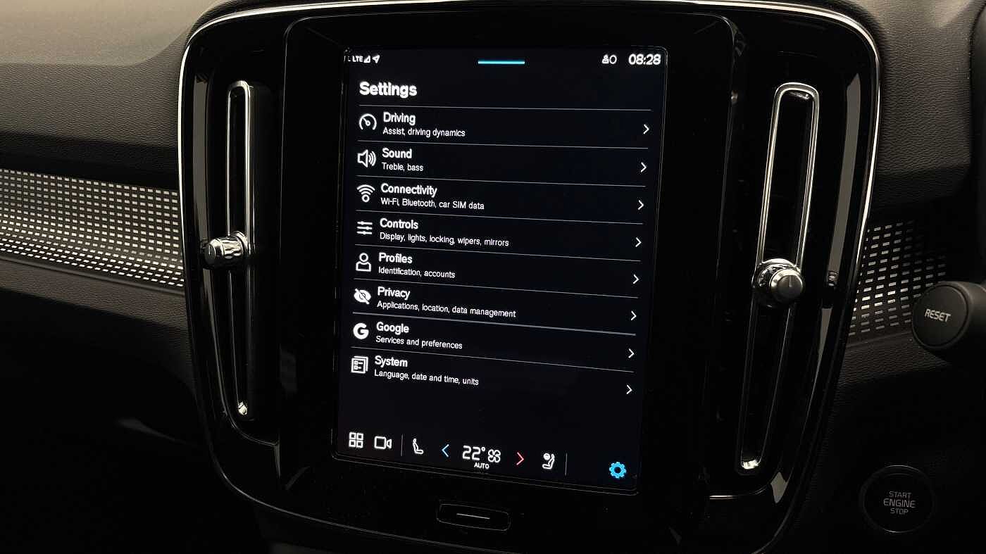 Used Volvo XC40 2024 for sale - 76716743: Photo 35