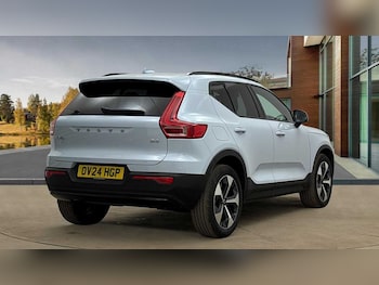 Used Volvo XC40 2024 for sale - 76716743: Photo