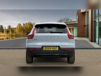 Used Volvo XC40 2024 for sale - 76716743: Photo
