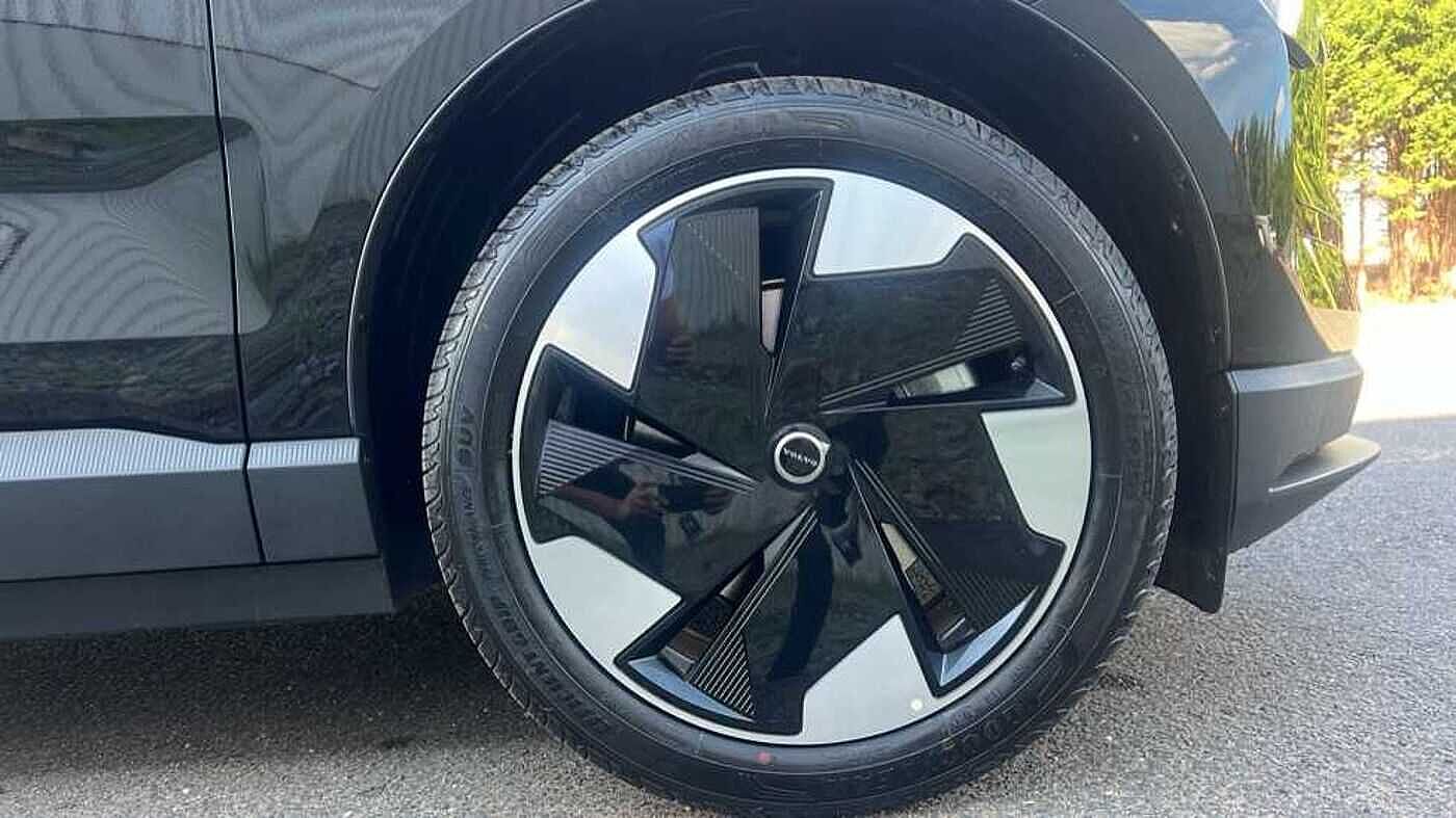 Used Volvo EX30 2025 for sale - 76716744: Photo 4