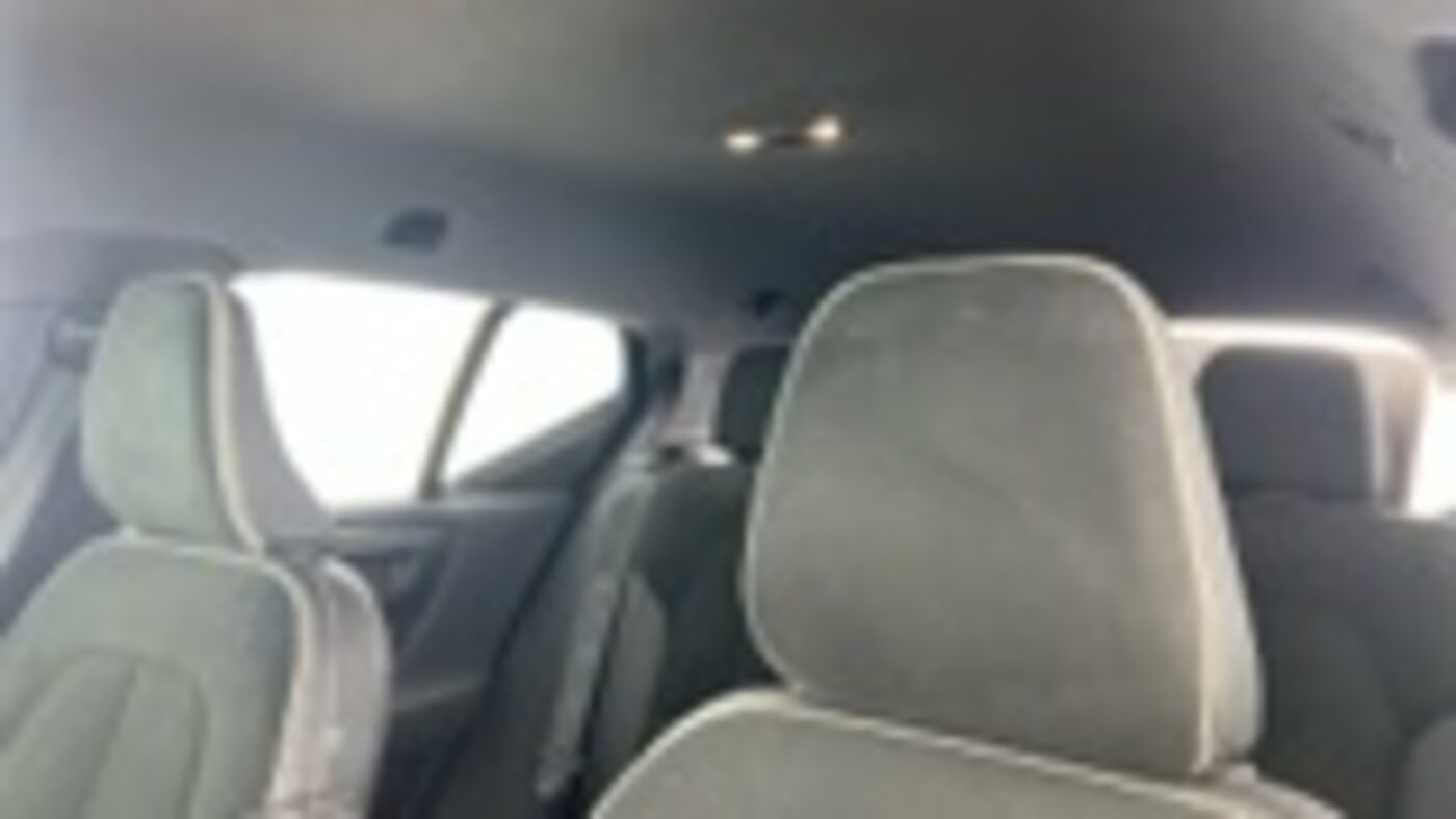 Used Volvo XC40 2021 for sale - 76033224: Photo 11