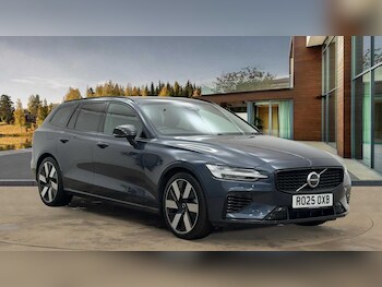 Used Volvo V60 2025 for sale - 77218230: Photo