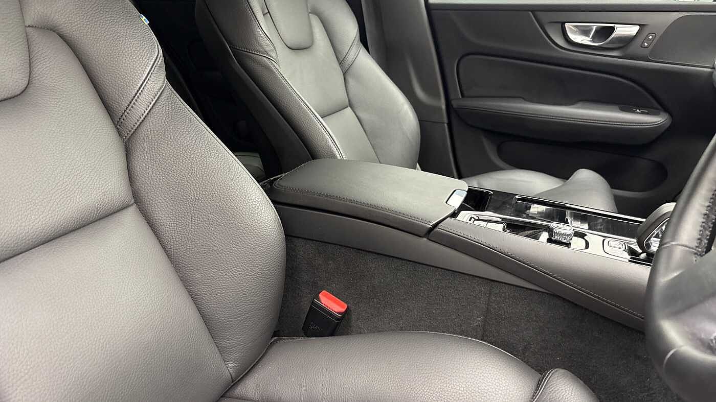 Used Volvo V60 2025 for sale - 77218230: Photo 29