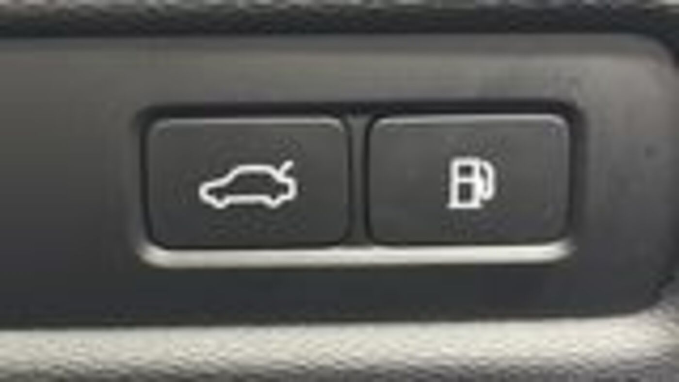 Used Volvo V60 2025 for sale - 77218230: Photo 30