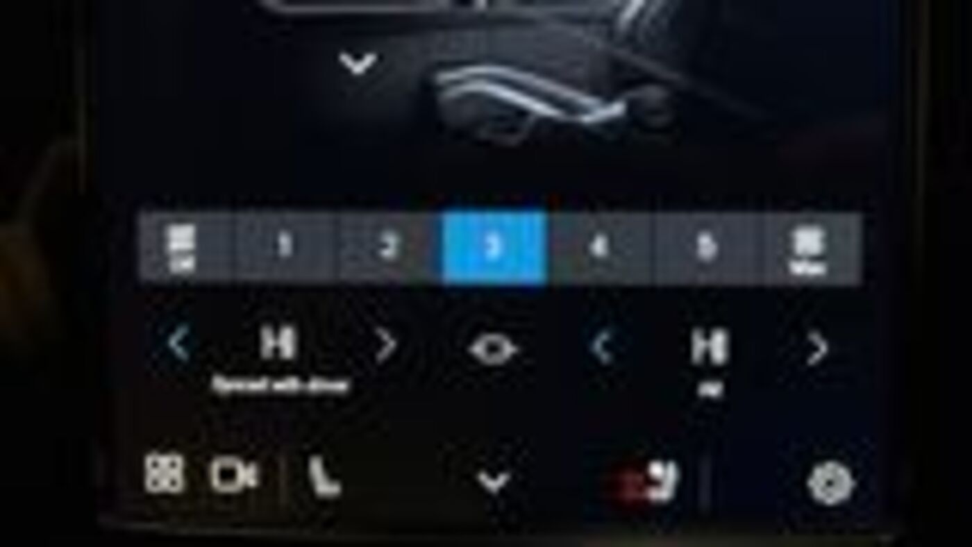 Used Volvo V60 2025 for sale - 77218230: Photo 35