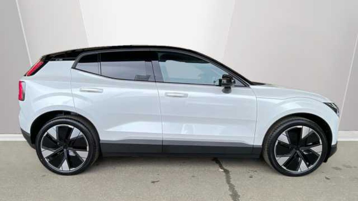 Used Volvo EX30 2025 for sale - 76937283: Photo 2