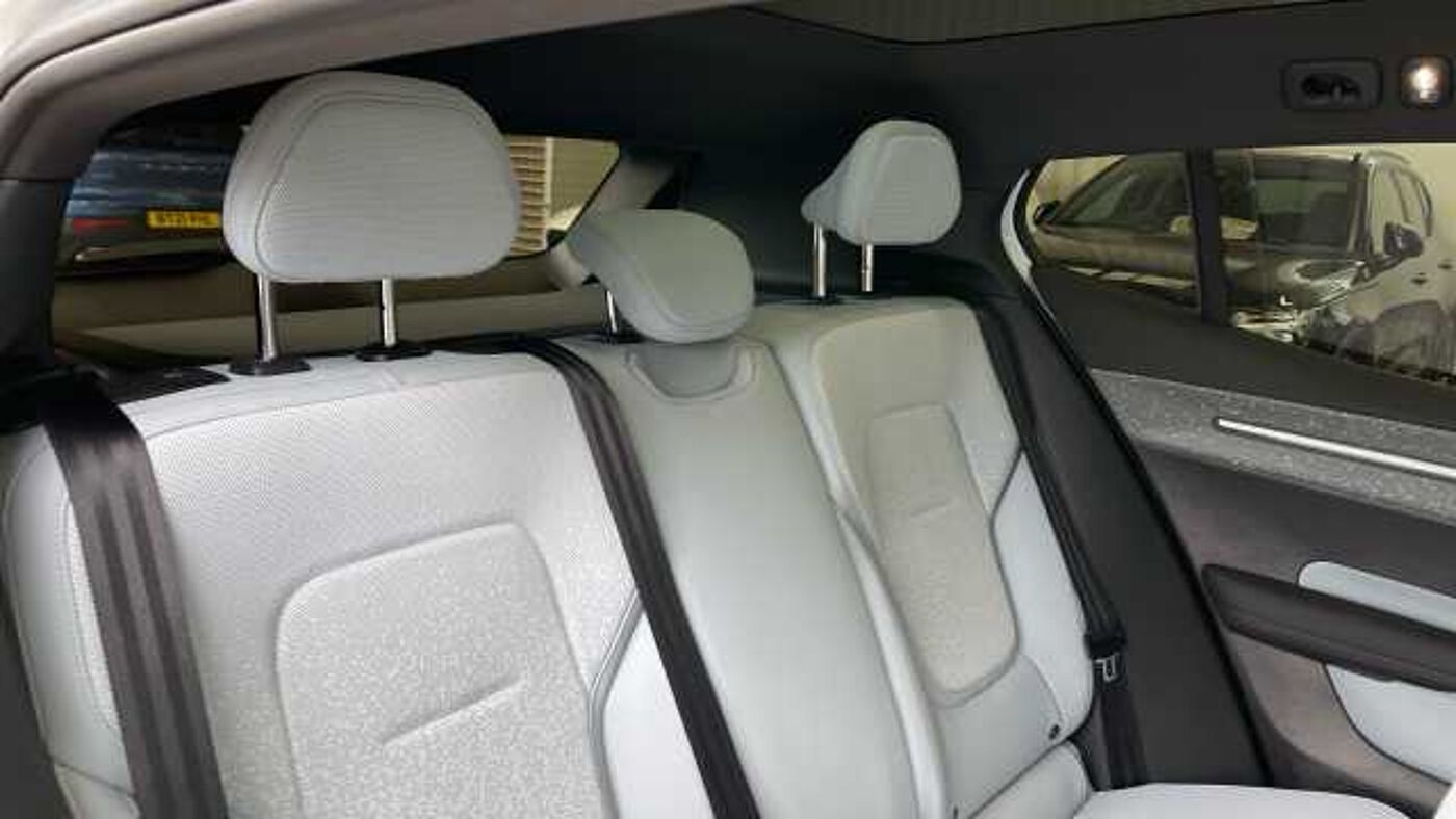 Used Volvo EX30 2025 for sale - 76937283: Photo 5