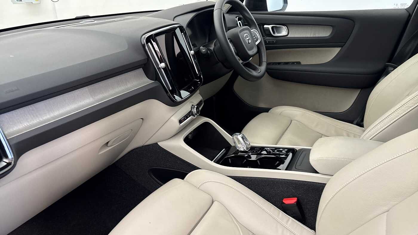 Used Volvo XC40 2023 for sale - 78158261: Photo 6