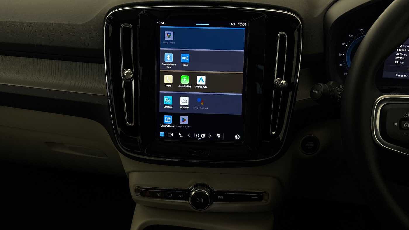 Used Volvo XC40 2023 for sale - 78158261: Photo 9