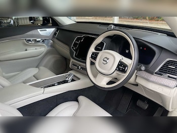 Used Volvo XC90 2023 for sale - 76228878: Photo